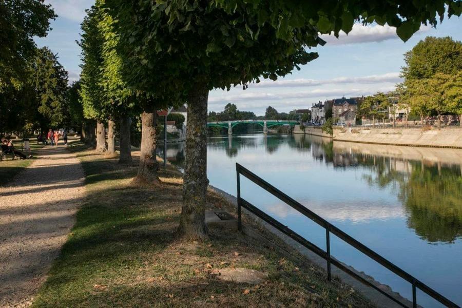Gare A Pied Escale Authentique Aux Portes De Paris La Ferte sous Jouarre Bagian luar foto