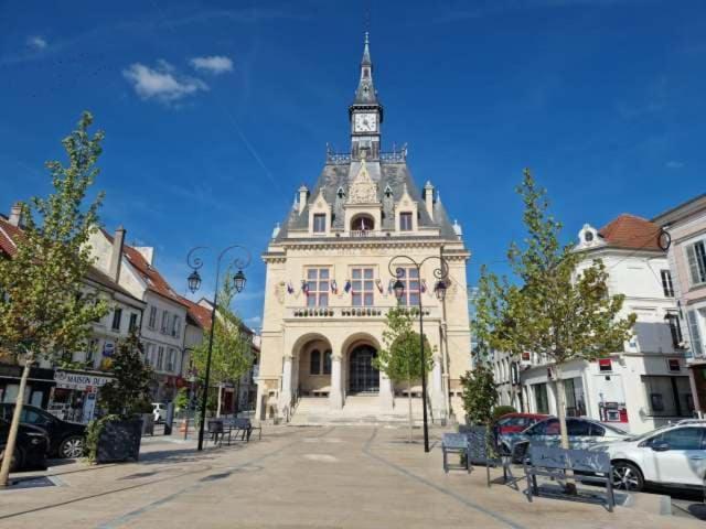 Gare A Pied Escale Authentique Aux Portes De Paris La Ferte sous Jouarre Bagian luar foto